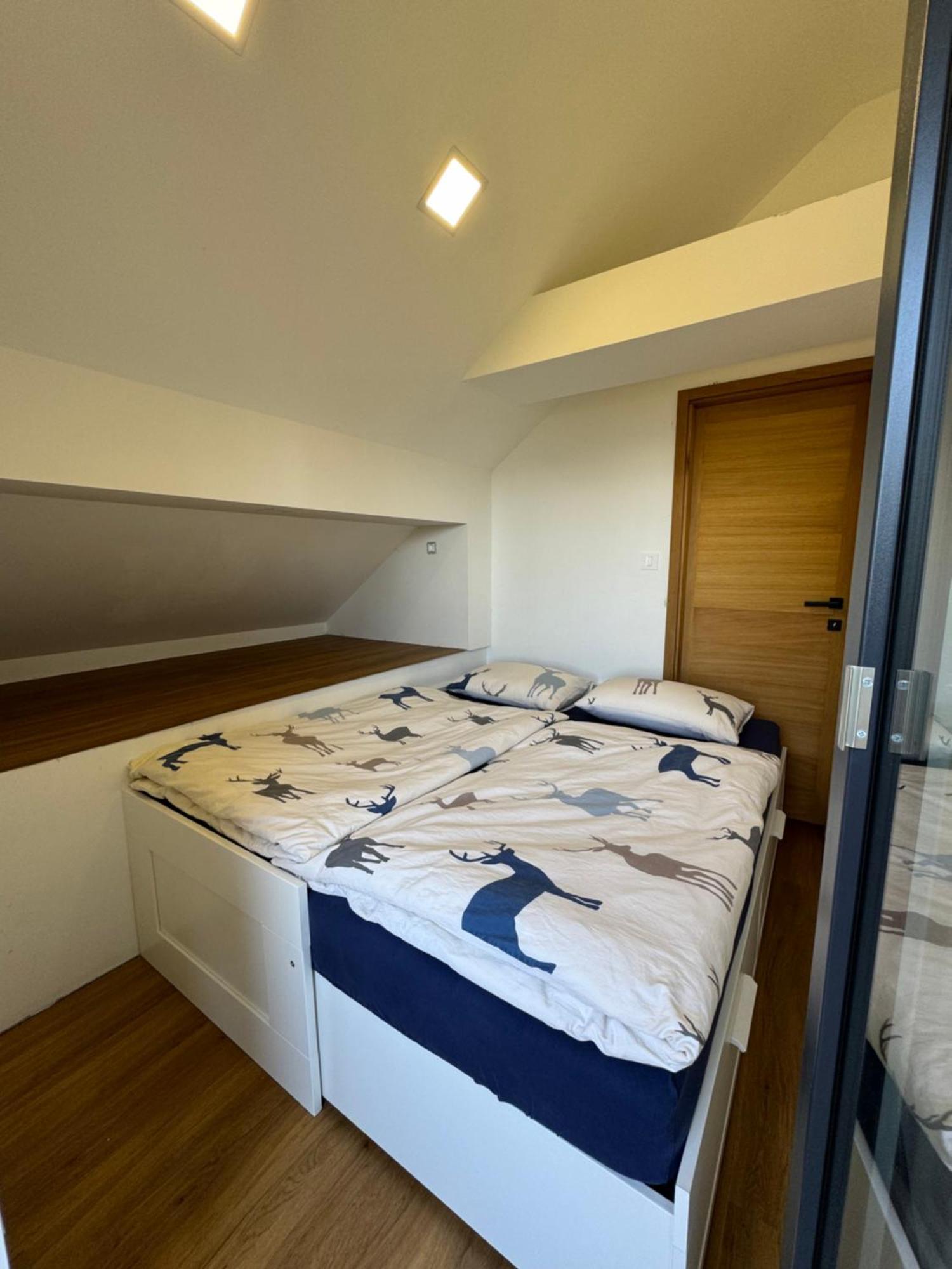 Span Cottage Jesenice Exteriér fotografie